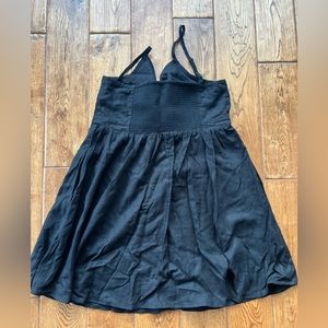 Short linen dress, black. Spaghetti straps with a cute bow in the back. Large.